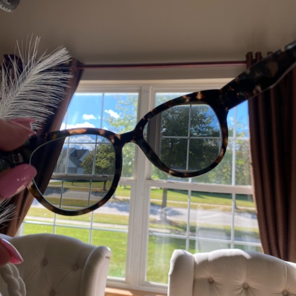 WARBY PARKER FRAMES! - Picture 9 of 13